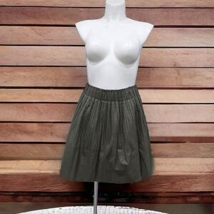 Anthropologie Vegan Leather Pleated Skirt Moss Green Lined Raw Hem Elastic Waist